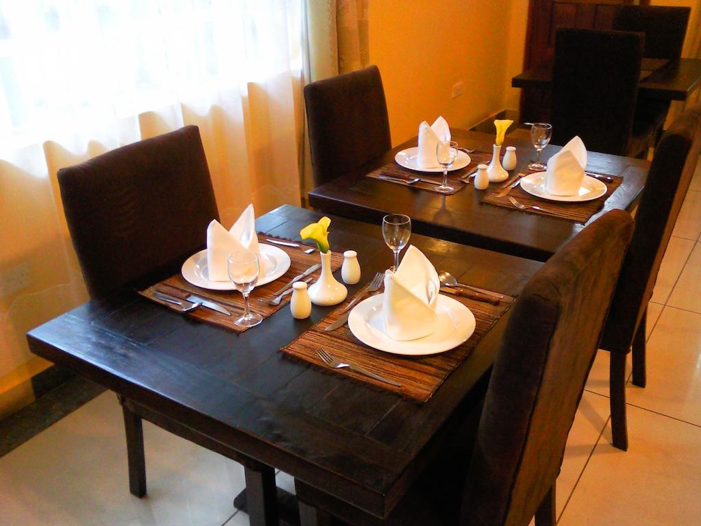 Margarita House Hotel Найроби Екстериор снимка