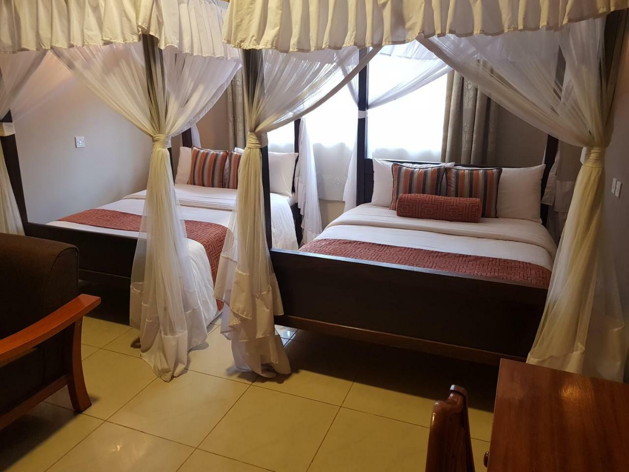 Margarita House Hotel Найроби Екстериор снимка