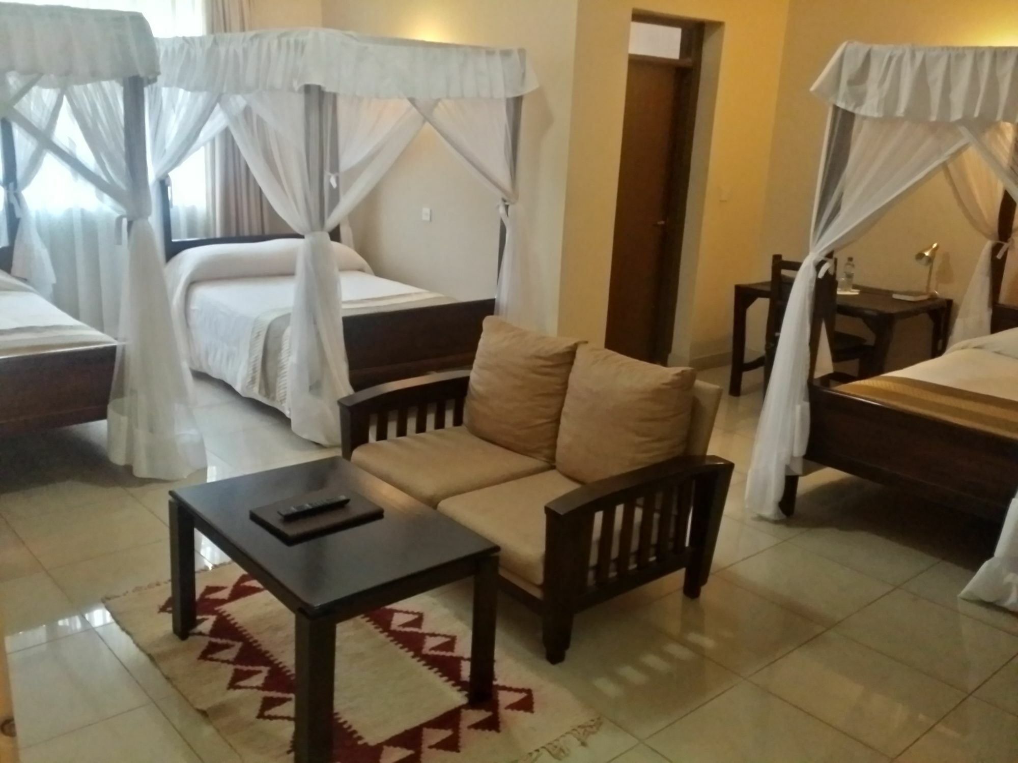 Margarita House Hotel Найроби Екстериор снимка